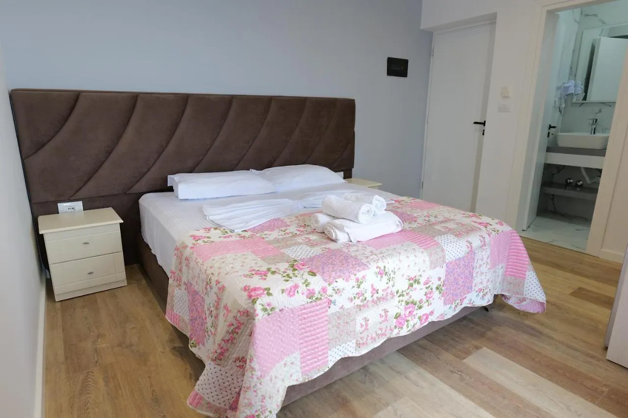 Blue Bay Hotel Sarandë