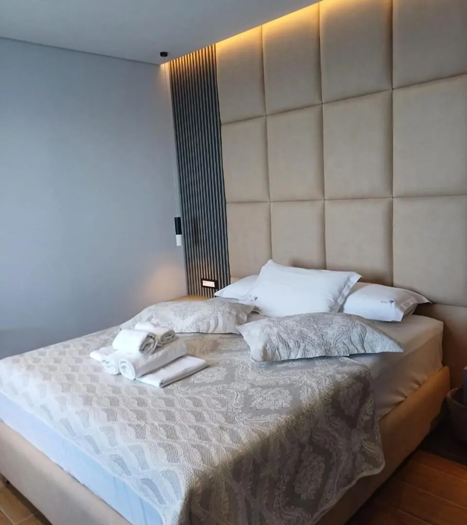 Blue Bay Hotel Sarandë