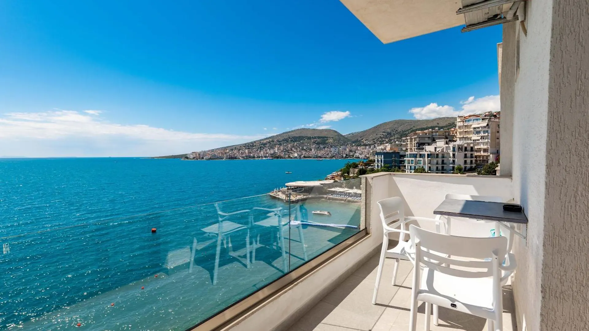 Blue Bay Hotel Sarandë