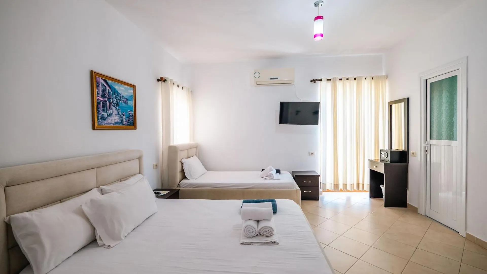 Blue Bay Hotel Sarandë