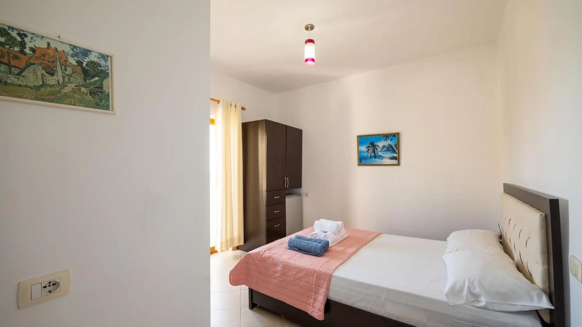 Blue Bay Hotel Sarandë