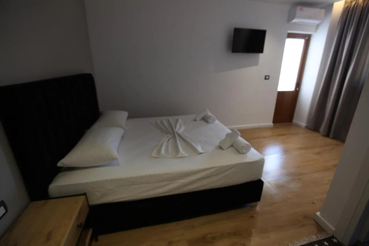 Blue Bay Hotel Sarande 4*,  Albania
