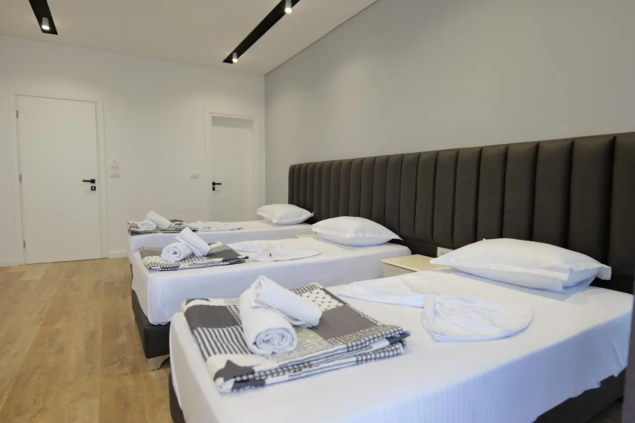 Blue Bay Hotel Sarande 4*,